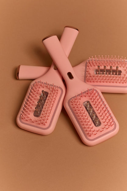 HZA™ Oil-Dispensing Massager Scalp Brush