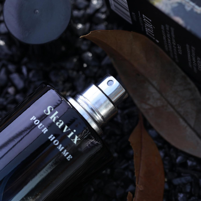 Skavix™ - Seductive Men's Perfume